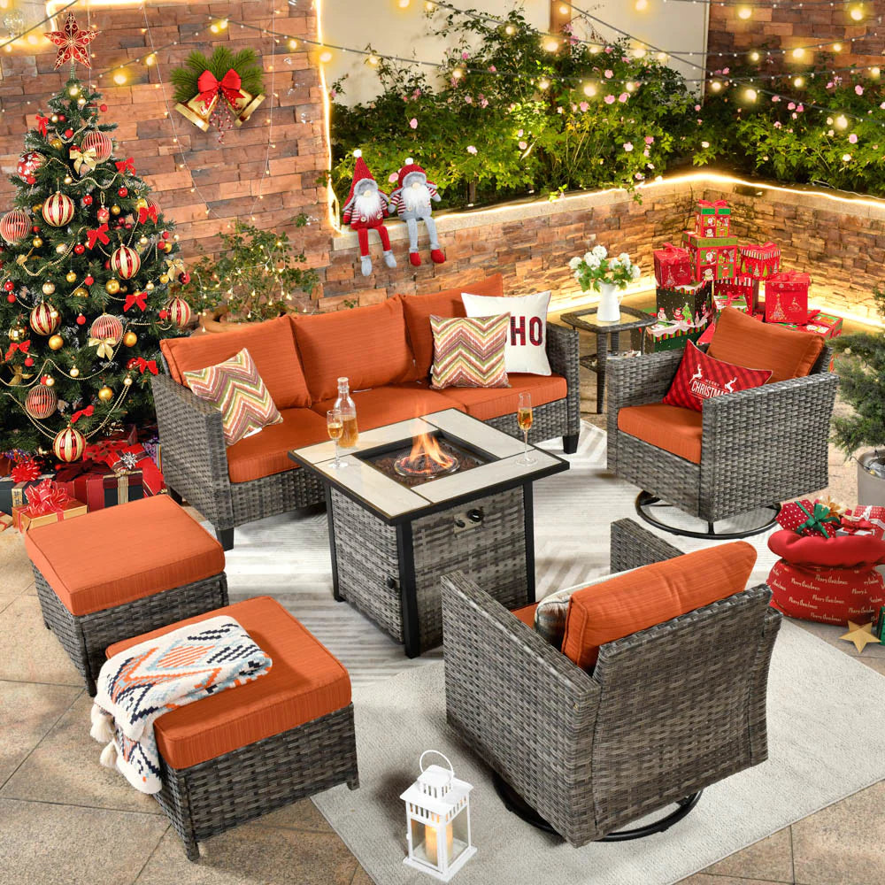 A Guide to Patio Decor in Christmas: What Are the Three Colors for 2023?