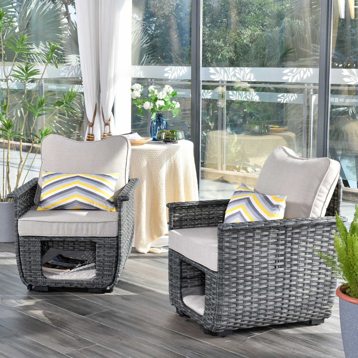 #color_Dark Grey Wicker Beige Cushion