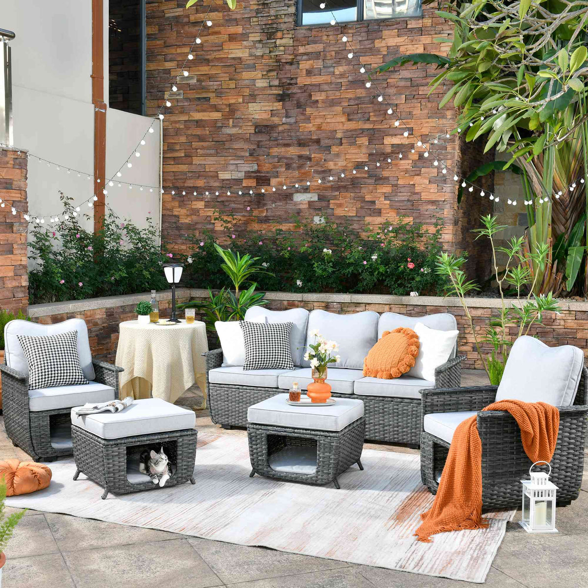 #color_Dark Grey Wicker Light Grey Cushion