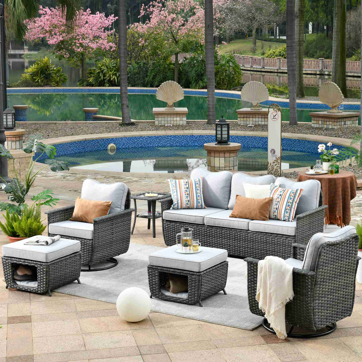 #color_Dark Grey Wicker Light Grey Cushion