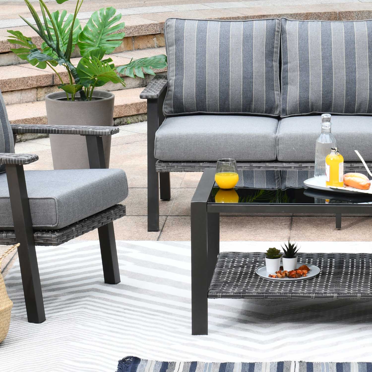 Ovios Patio Conversation Set 5 Person Seating with Table, 5'' Cushion, Olefin Fabric