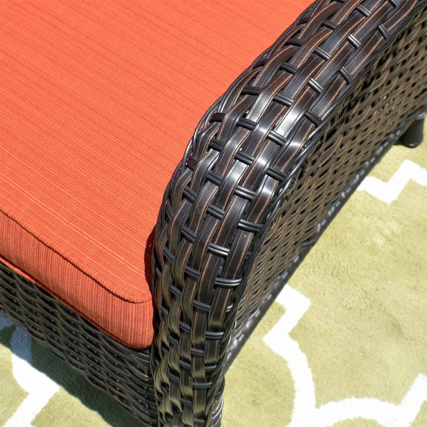 Ovios Outdoor Furniture 7-Piece with 30'' Fire Pit Table and Kenard 2 Rocking Chairs